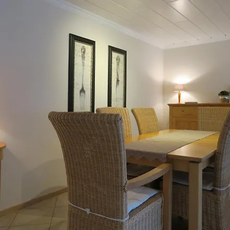 Apartment Sueder-tresker